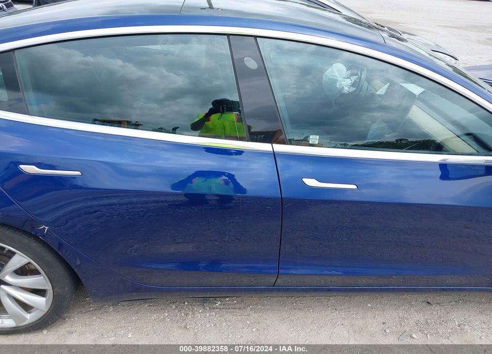 2019 TESLA MODEL 3 LONG RANGE/PERFORMANCE VIN: 5YJ3E1EB5KF389897