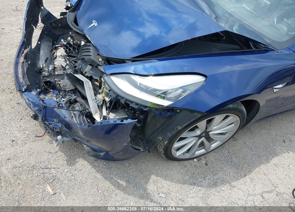 2019 TESLA MODEL 3 LONG RANGE/PERFORMANCE VIN: 5YJ3E1EB5KF389897