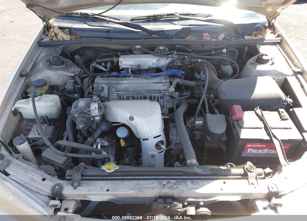 1998 TOYOTA CAMRY LE VIN: JT2BG22KXW0212517