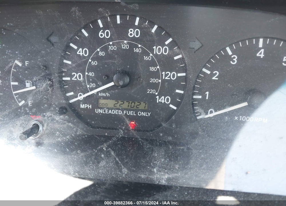 1998 TOYOTA CAMRY LE VIN: JT2BG22KXW0212517