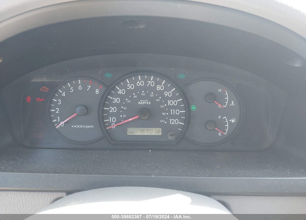2005 KIA RIO VIN: KNADC125956378455