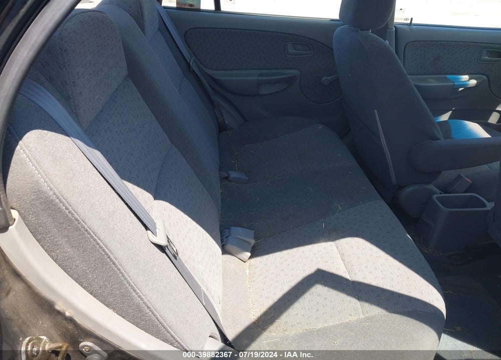 2005 KIA RIO VIN: KNADC125956378455