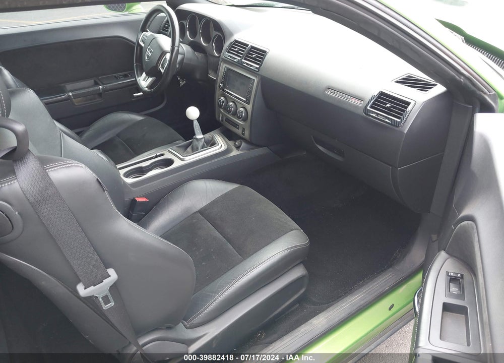 2011 DODGE CHALLENGER SRT8 VIN: 2B3CJ7DJXBH601244