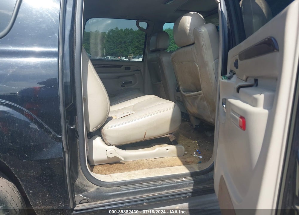 2003 CADILLAC ESCALADE ESV STANDARD VIN: 3GYFK66N83G216411