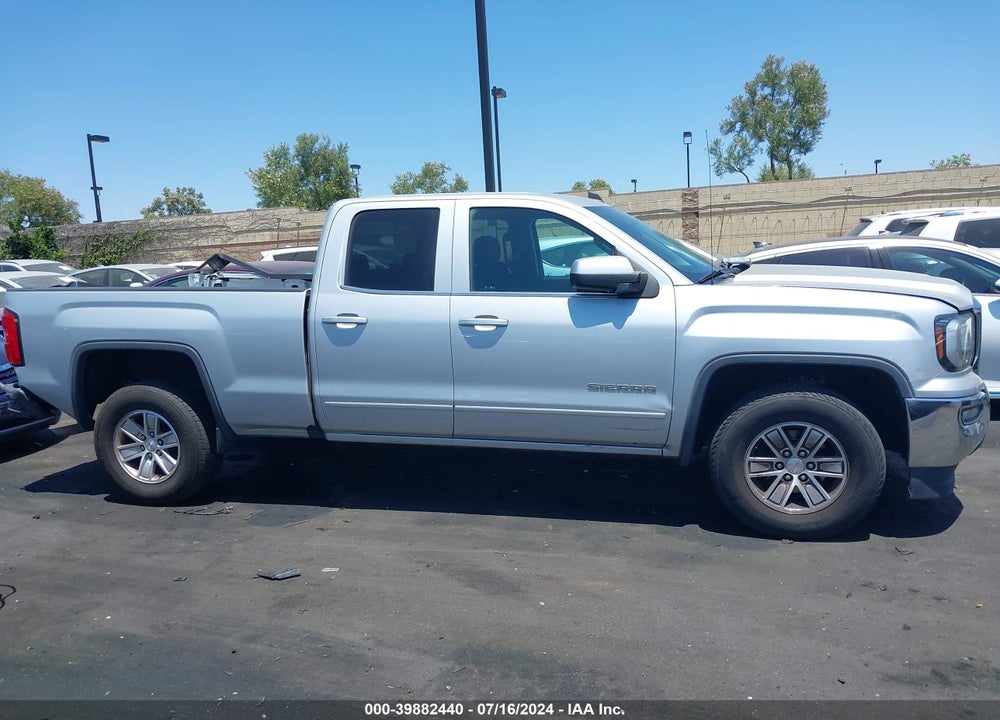 2017 GMC SIERRA 1500 SLE VIN: 1GTR1MEC1HZ156571