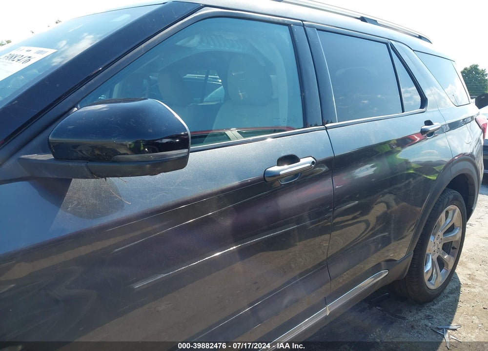 2020 FORD EXPLORER PLATINUM VIN: 1FM5K8HC7LGA51550