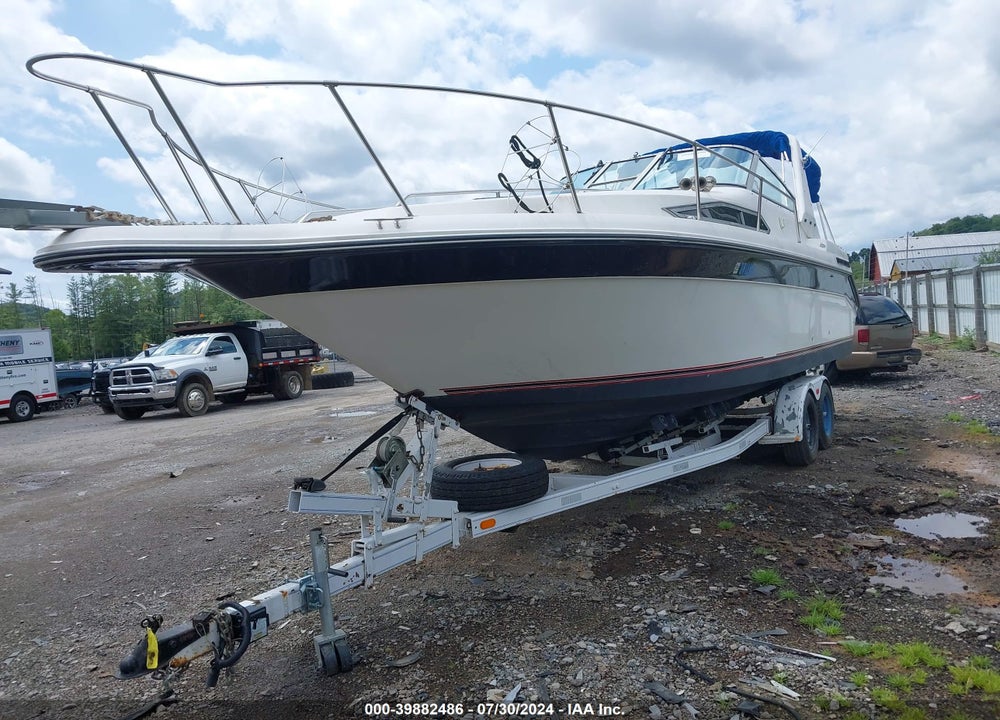 1991 SEA RAY SUNDANCER VIN: SERM8361H091