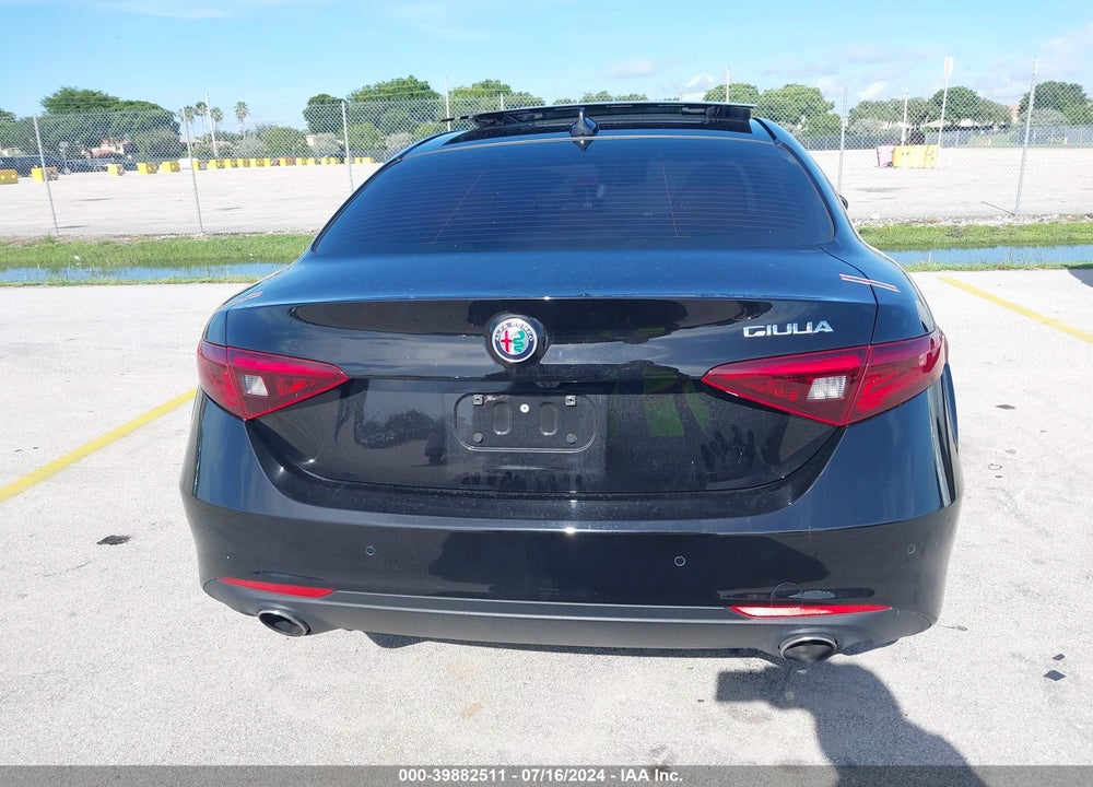 2021 ALFA ROMEO GIULIA TI RWD VIN: ZARFAMBN1M7647517