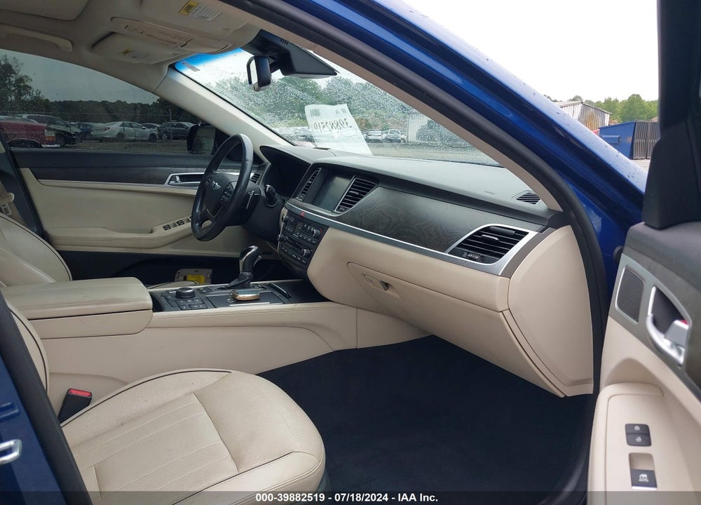 2016 HYUNDAI GENESIS 3.8 VIN: KMHGN4JE7GU110933