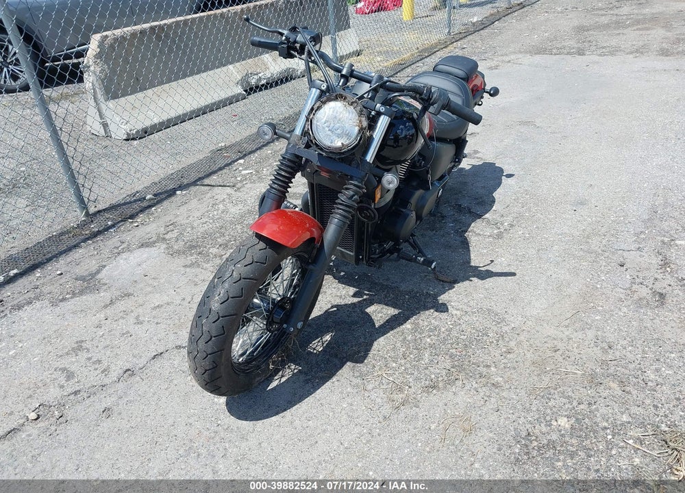 2024 HONDA VT750 C2B VIN: JH2RC5375RK400925