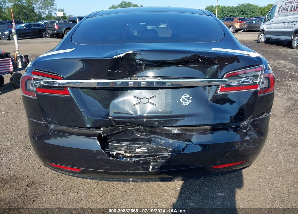 2017 TESLA MODEL S VIN: 5YJSA1E27HF210744