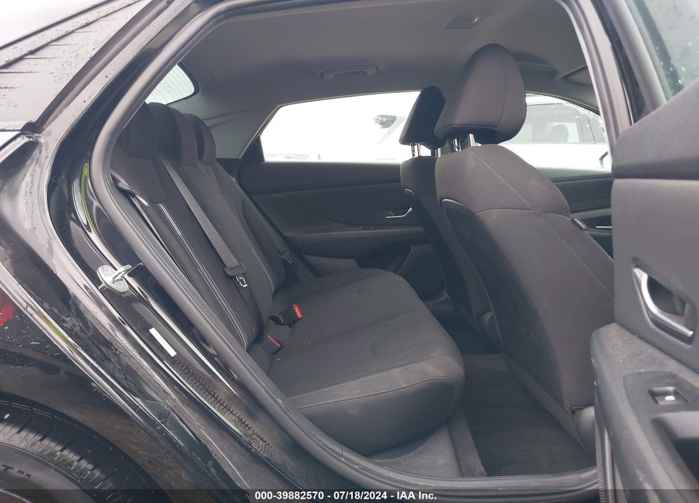 2022 HYUNDAI ELANTRA SEL VIN: KMHLS4AG3NU321682
