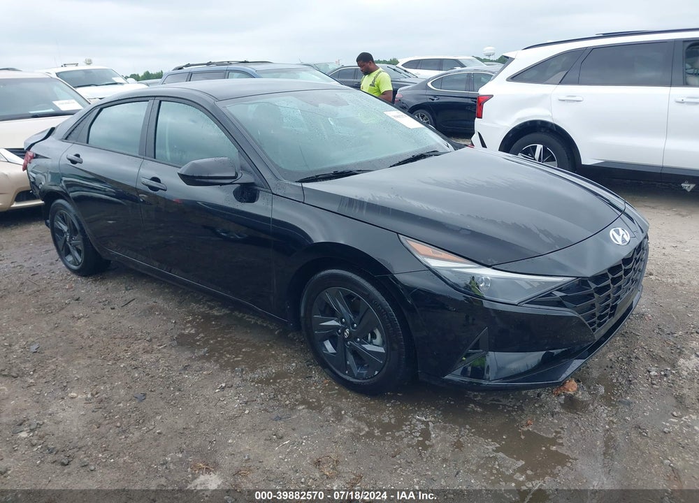 2022 HYUNDAI ELANTRA SEL VIN: KMHLS4AG3NU321682