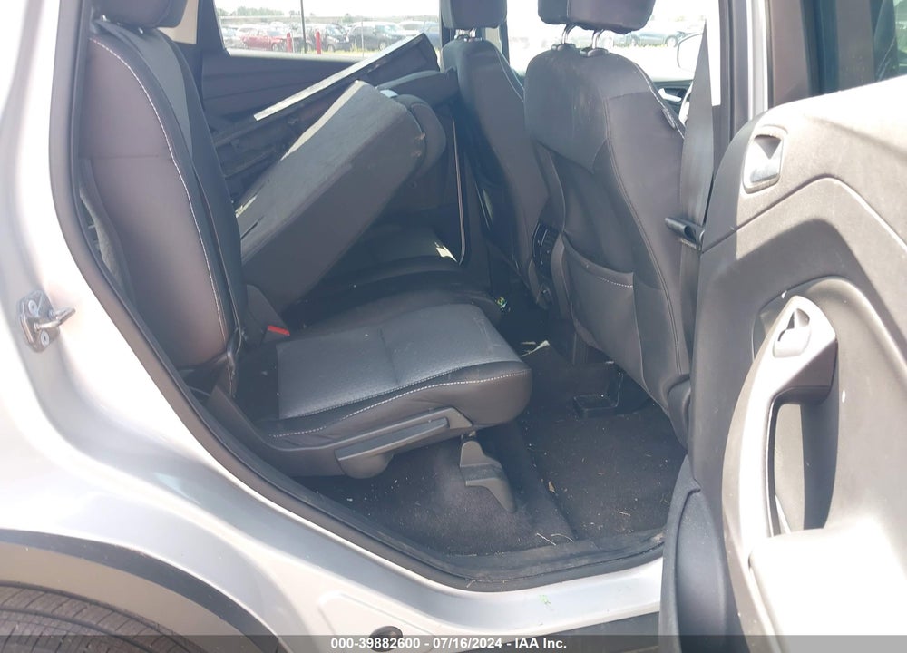 2017 FORD ESCAPE SE VIN: 1FMCU0GDXHUE98511