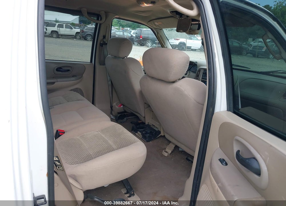 2003 FORD F-150 LARIAT/XLT VIN: 1FTRW07L93KD71172