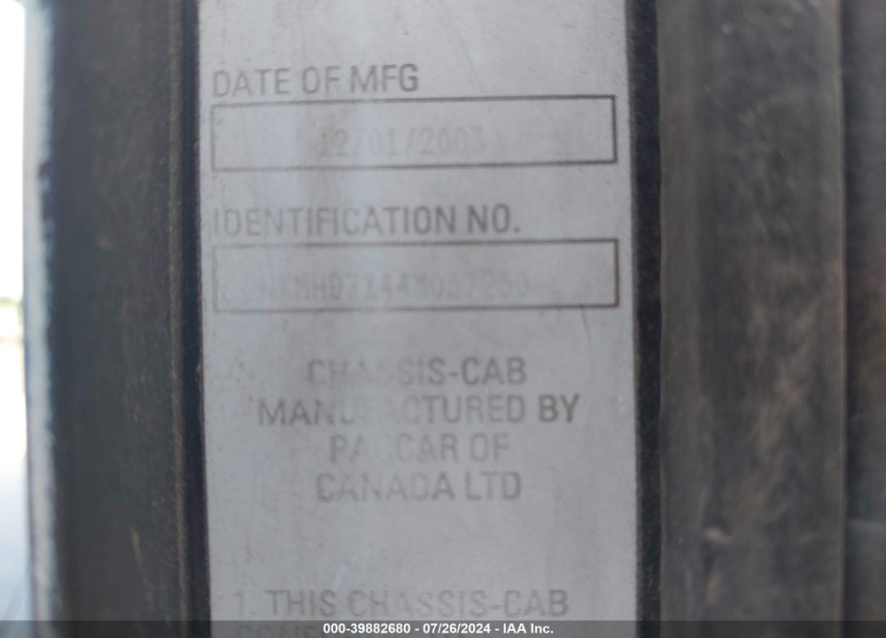 2004 KENWORTH CONSTRUCTION T300 VIN: 2NKMHD7X44M057250