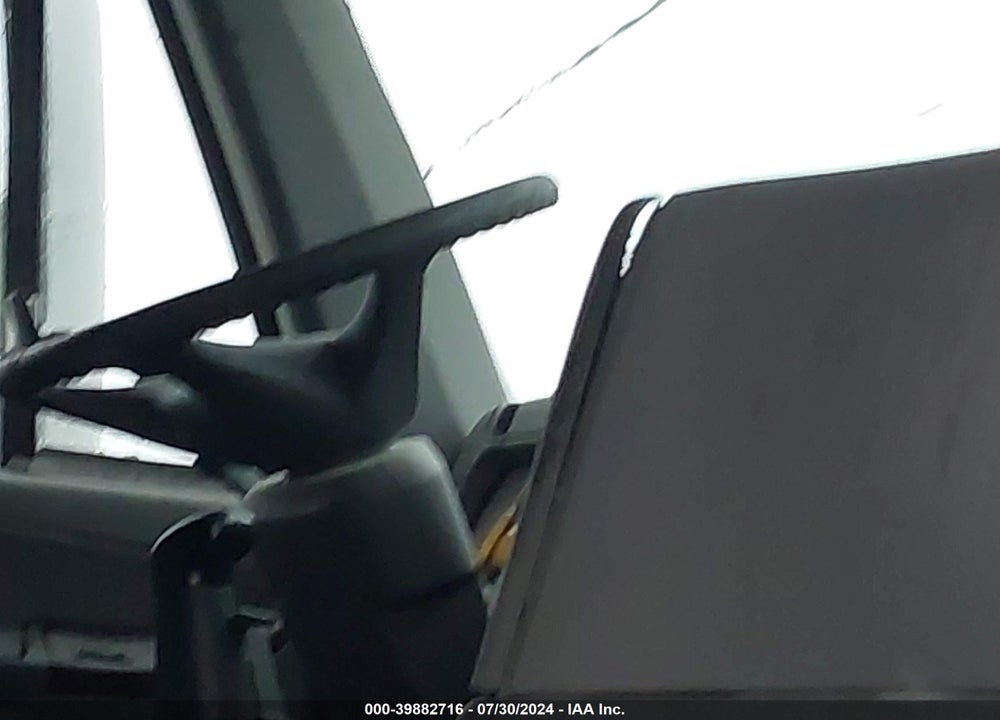 2006 FREIGHTLINER ARGOSY VIN: 1FUJAWCG06LW20859