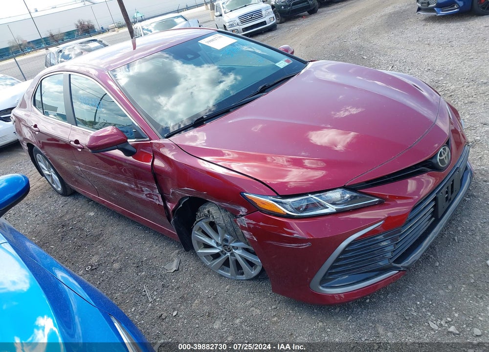 2021 TOYOTA CAMRY LE VIN: 4T1C11AK5MU615797
