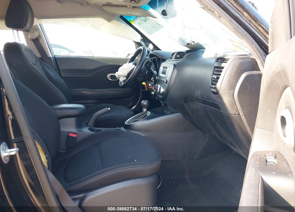 2015 KIA SOUL VIN: KNDJN2A27F7230345