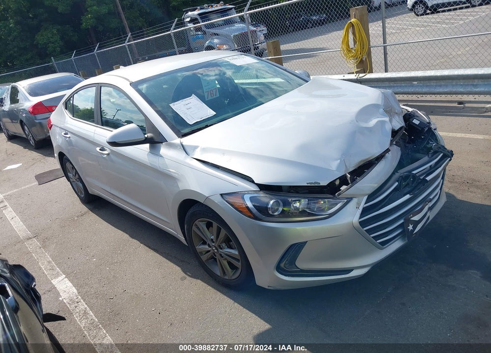 2017 HYUNDAI ELANTRA SE VIN: 5NPD84LF9HH015449