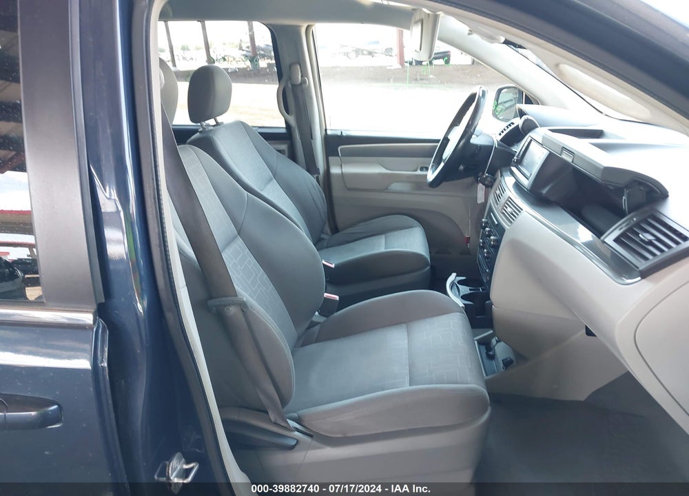 2009 VOLKSWAGEN ROUTAN SE VIN: 2V8HW34139R554677