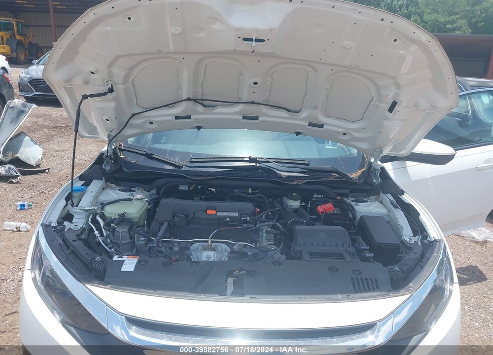 2018 HONDA CIVIC LX VIN: 2HGFC2F5XJH578475