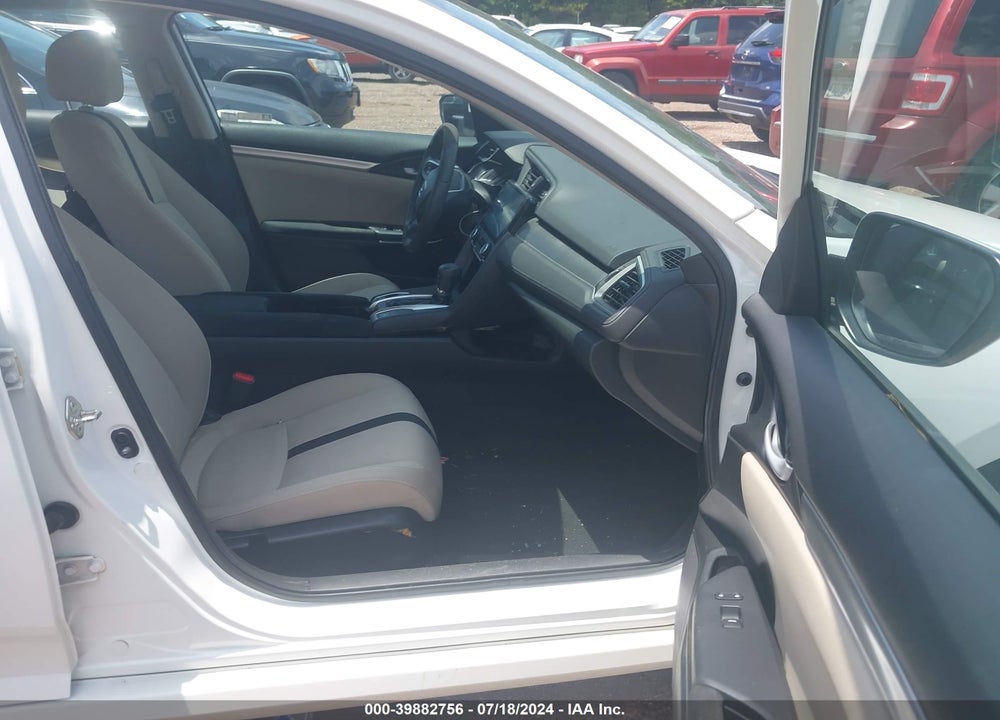 2018 HONDA CIVIC LX VIN: 2HGFC2F5XJH578475