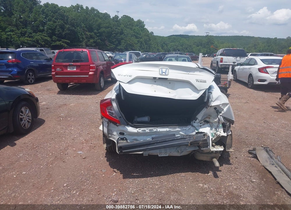 2018 HONDA CIVIC LX VIN: 2HGFC2F5XJH578475