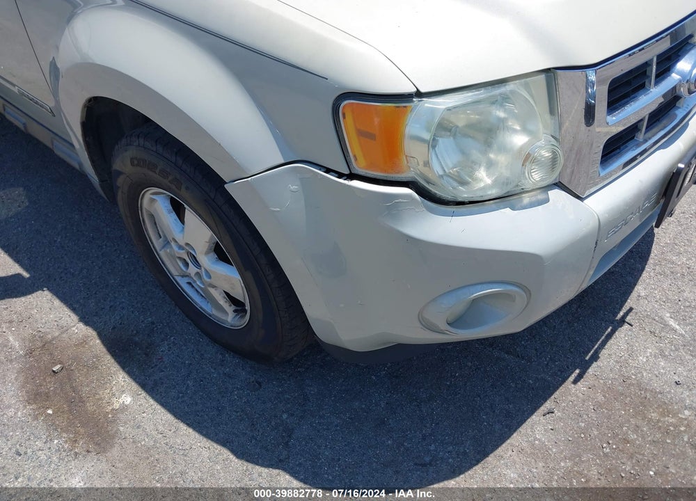 2008 FORD ESCAPE XLT VIN: 1FMCU03108KD41058