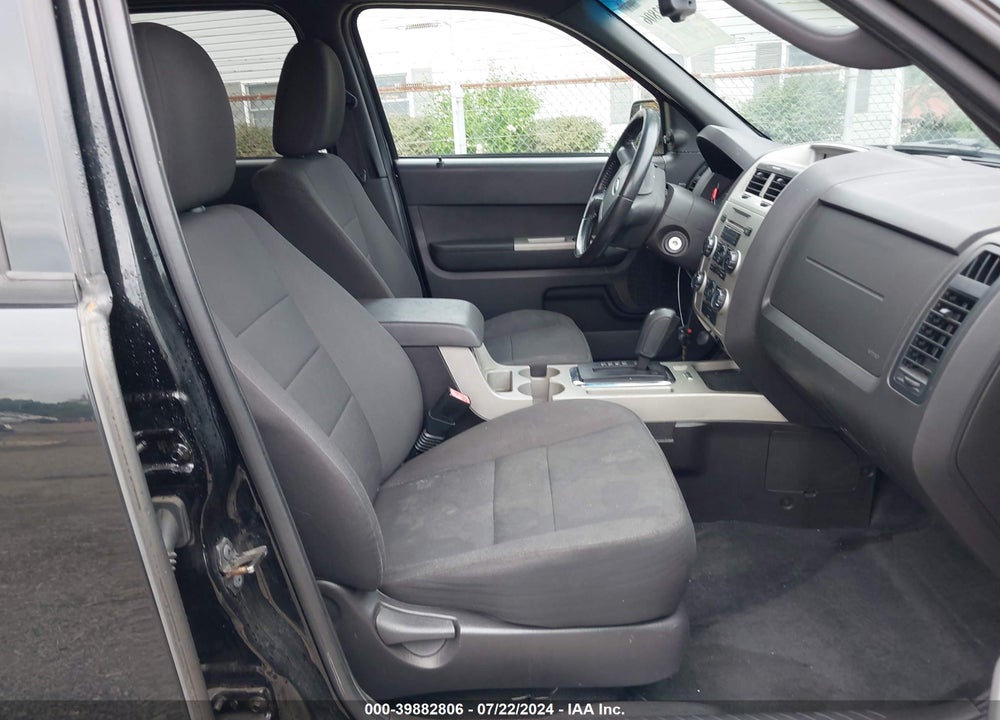 2010 FORD ESCAPE XLT VIN: 1FMCU0D73AKC17505