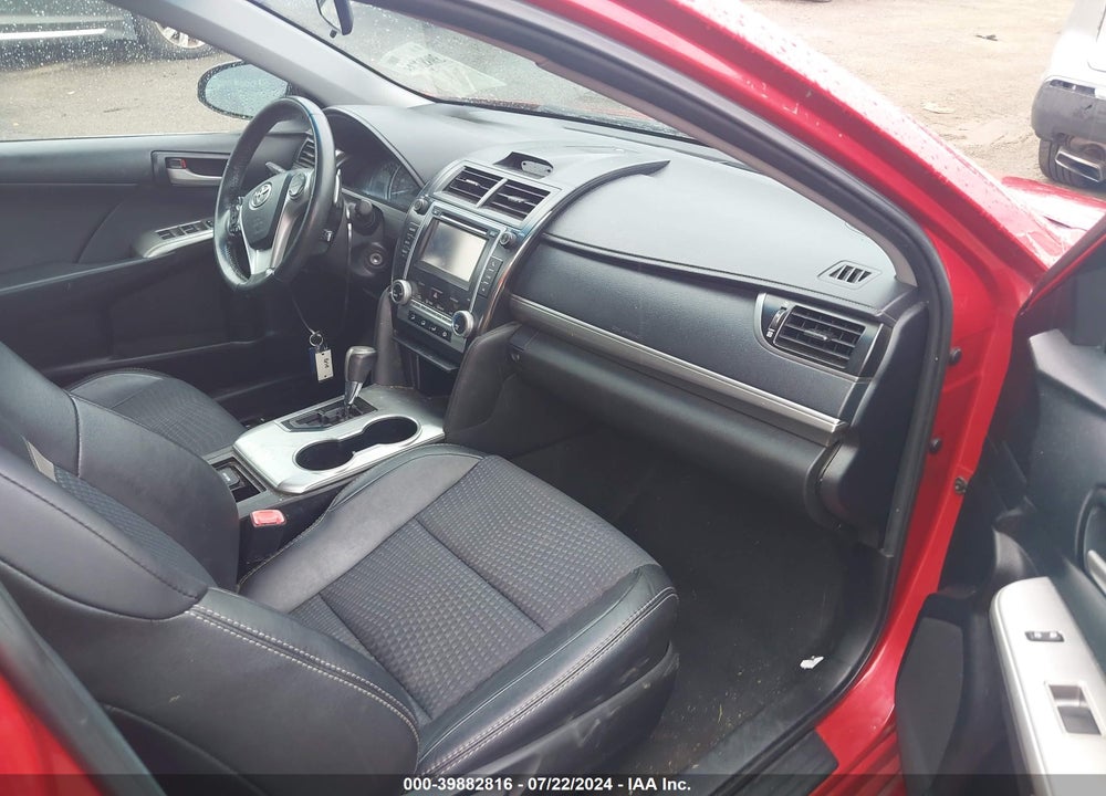2013 TOYOTA CAMRY SE VIN: 4T1BF1FK8DU647097