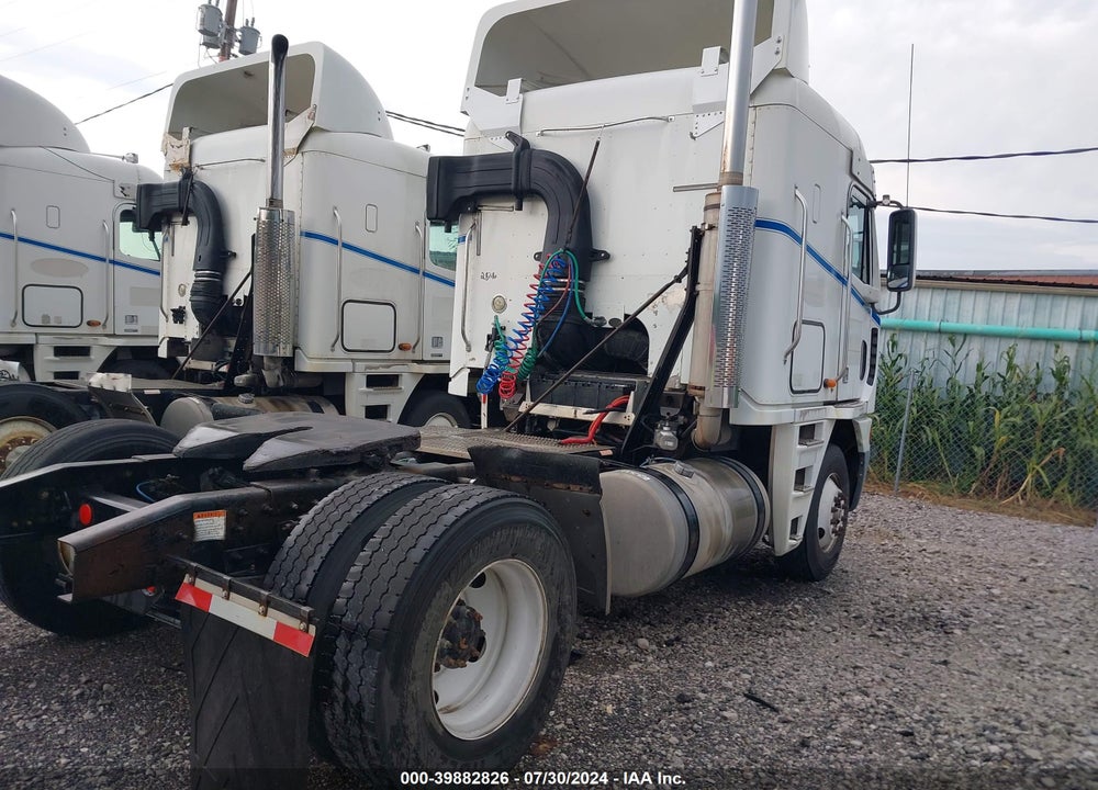 2005 FREIGHTLINER ARGOSY VIN: 1FUBAWCK75LN68458