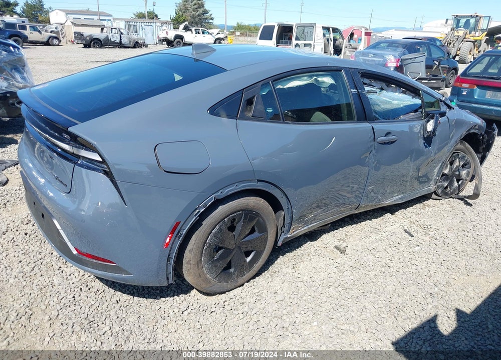 2024 TOYOTA PRIUS PRIME VIN: JTDACACUXR3019747