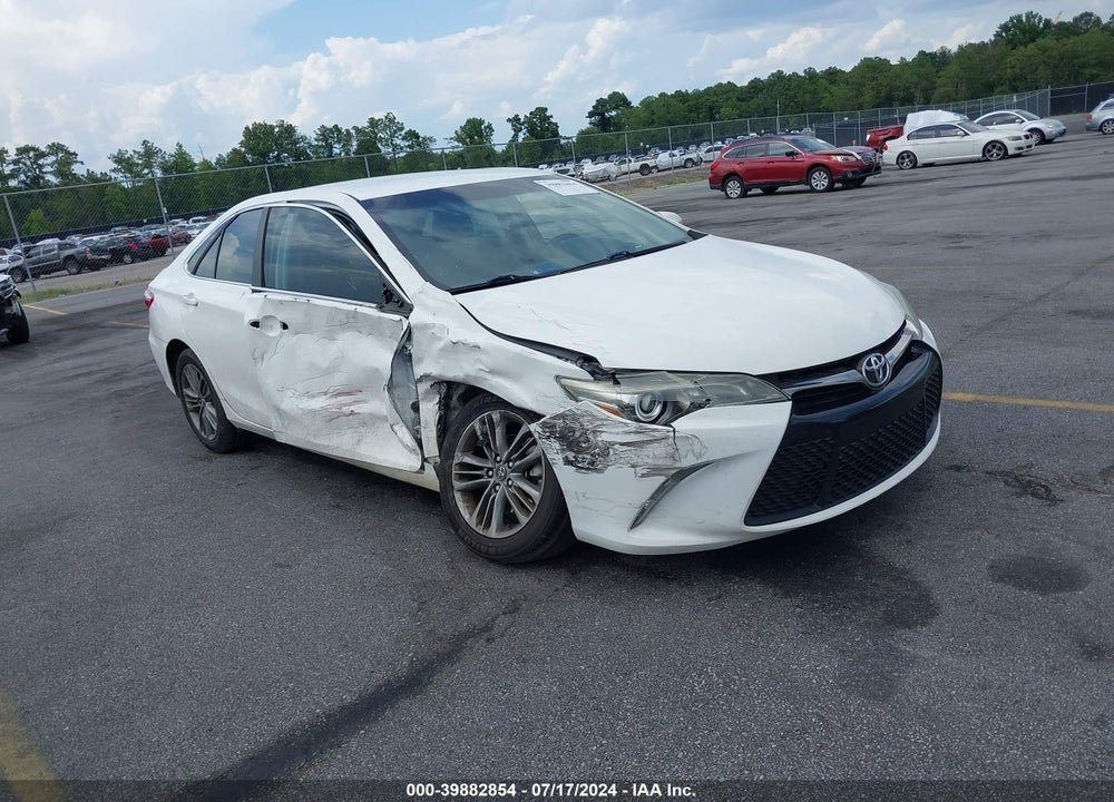 2016 TOYOTA CAMRY SE VIN: 4T1BF1FK6GU265445