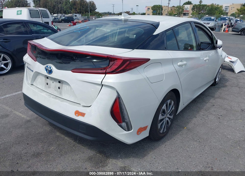 2020 TOYOTA PRIUS PRIME LE VIN: JTDKARFP2L3142738