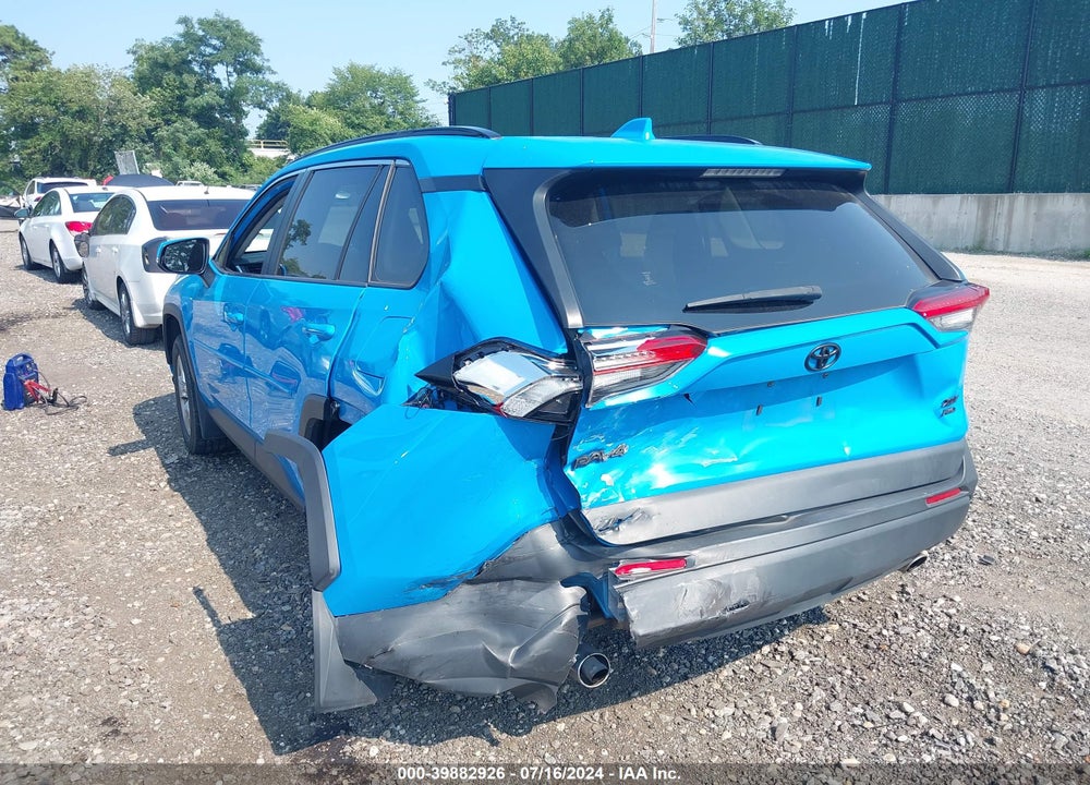 2019 TOYOTA RAV4 XLE VIN: JTMP1RFV5KD014765