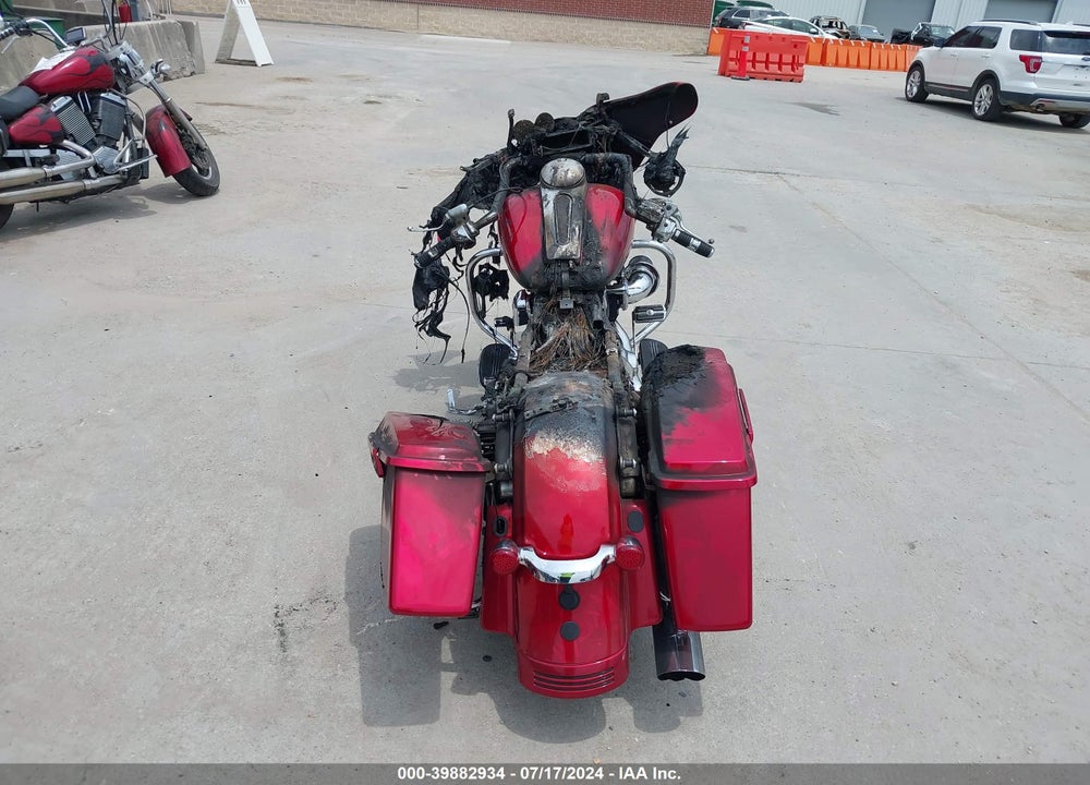 2012 HARLEY-DAVIDSON FLHX STREET GLIDE VIN: 1HD1KBM11CB662271