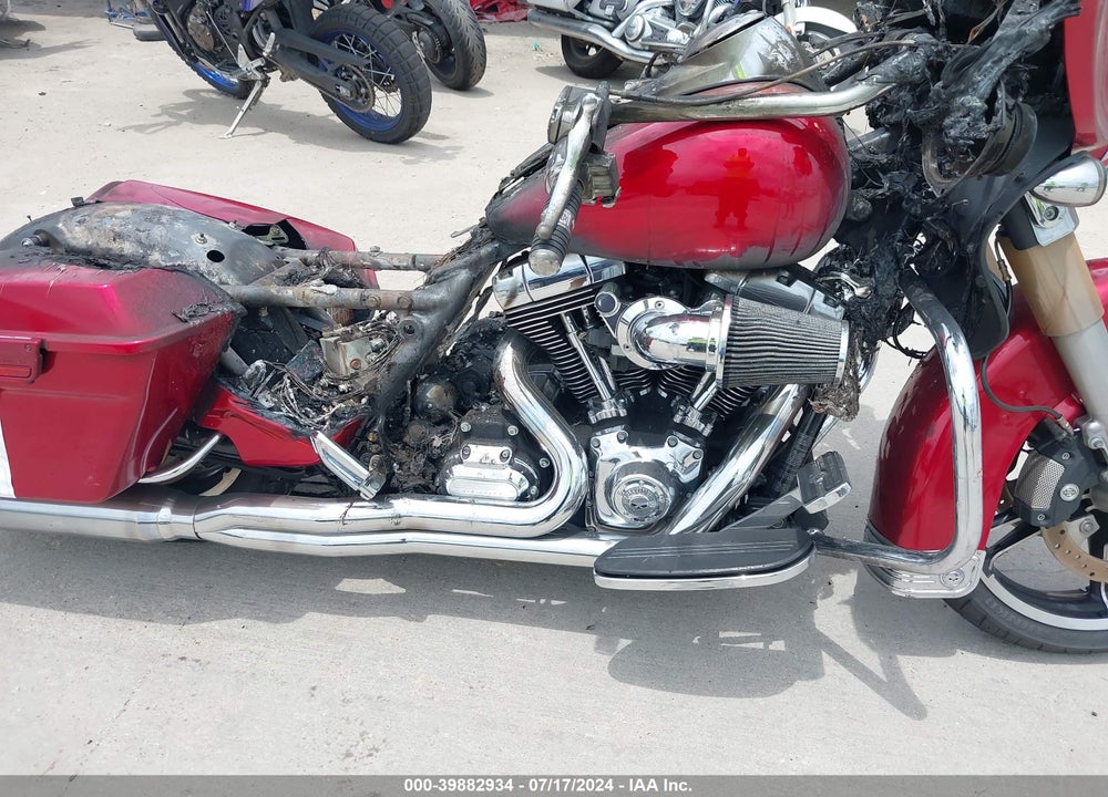2012 HARLEY-DAVIDSON FLHX STREET GLIDE VIN: 1HD1KBM11CB662271