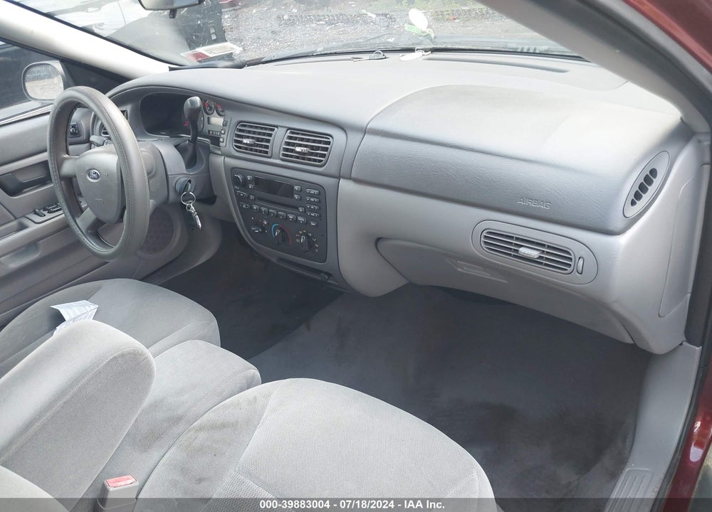 2005 FORD TAURUS SE VIN: 1FAFP53U05A300338