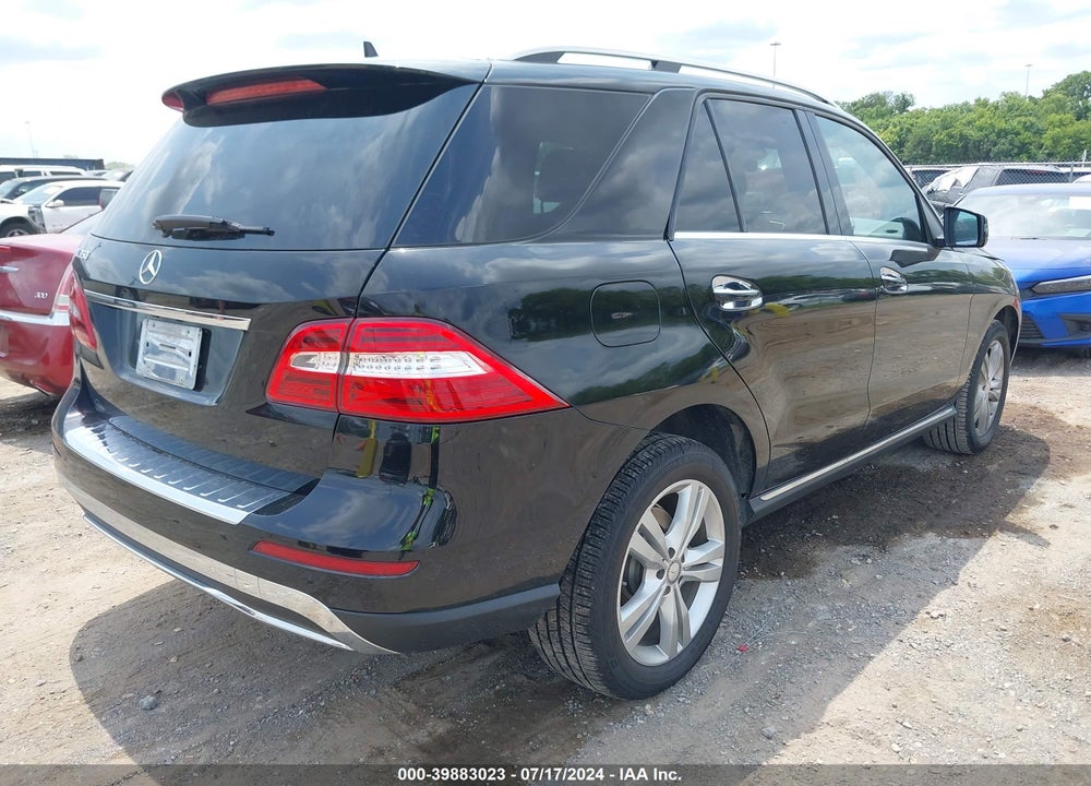 2015 MERCEDES-BENZ ML 350 VIN: 4JGDA5JB4FA464435