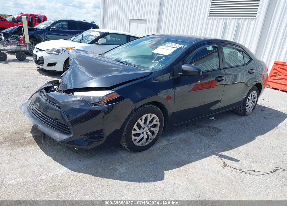 2019 TOYOTA COROLLA LE VIN: 2T1BURHE5KC234709
