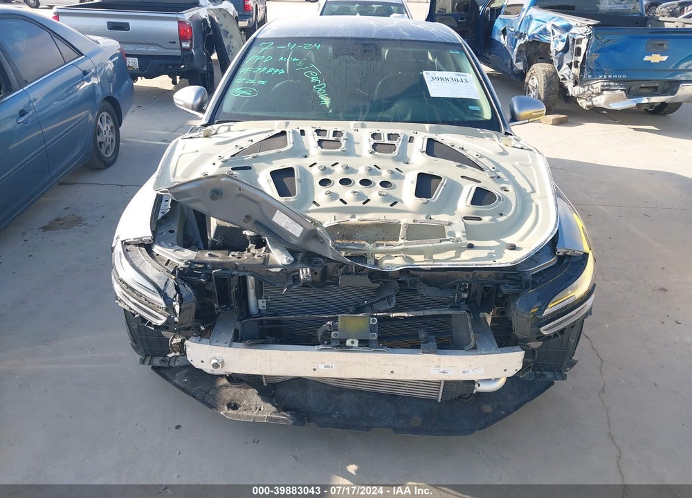 2023 GENESIS G70 2.0T AWD VIN: KMTG34TA0PU122833