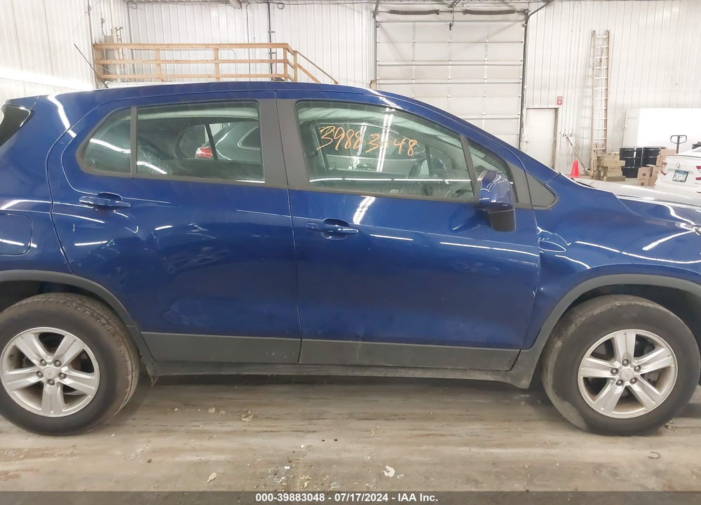 2017 CHEVROLET TRAX VIN: 3GNCJNSB4HL188730