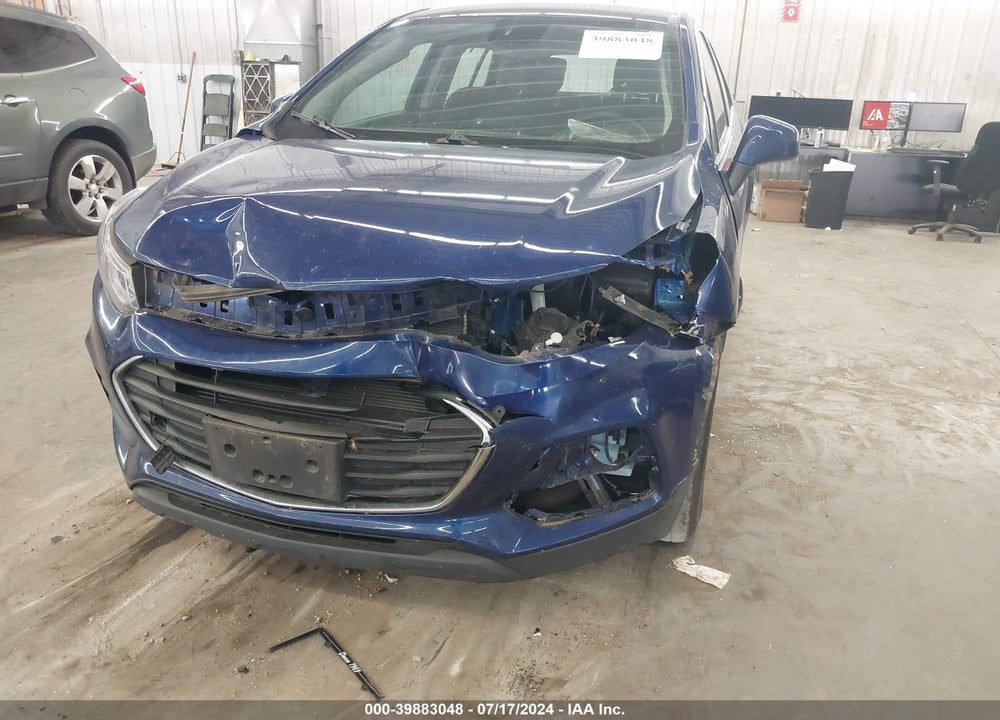 2017 CHEVROLET TRAX VIN: 3GNCJNSB4HL188730
