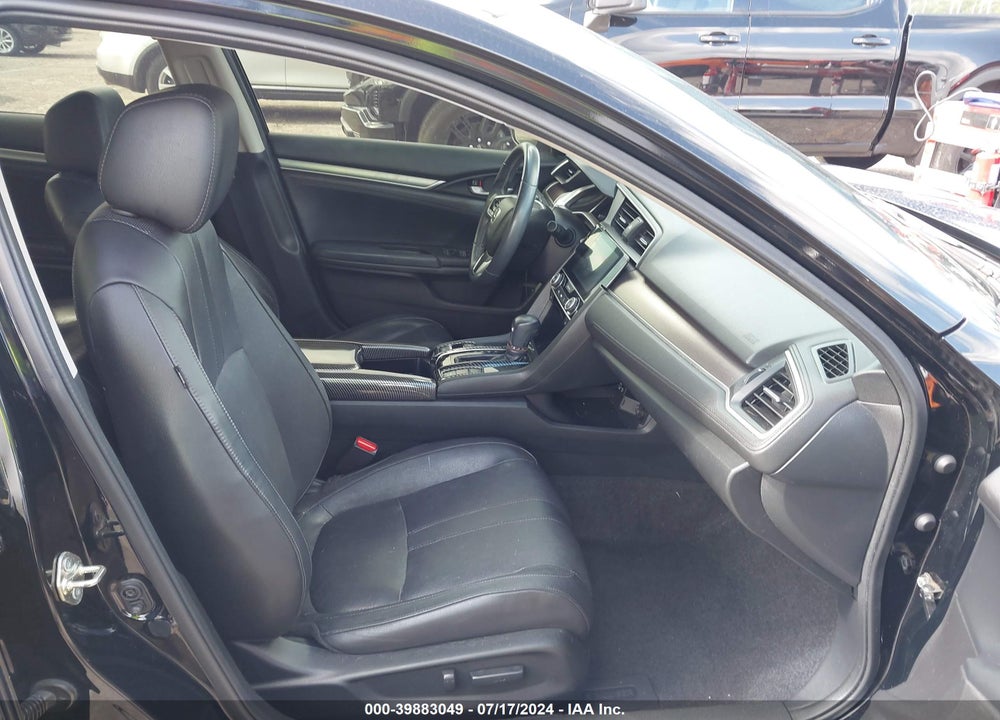 2016 HONDA CIVIC TOURING VIN: 19XFC1F95GE021523