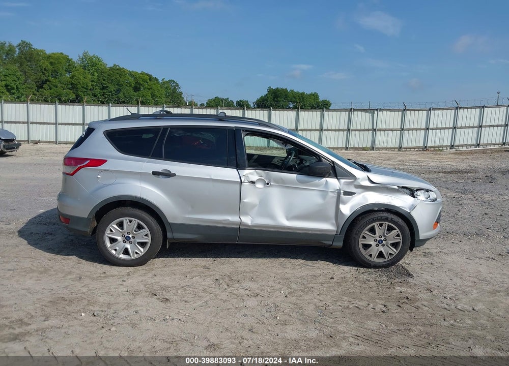 2015 FORD ESCAPE S VIN: 1FMCU0F75FUA93844