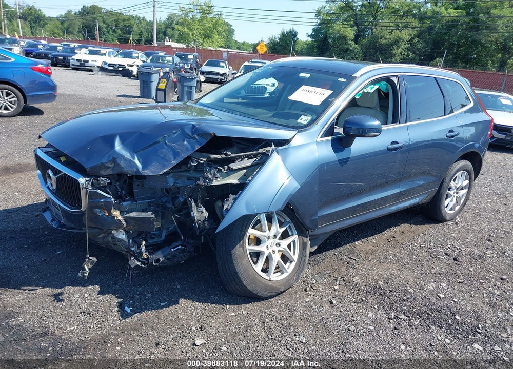 2019 VOLVO XC60 T5 MOMENTUM VIN: LYV102RK8KB358456