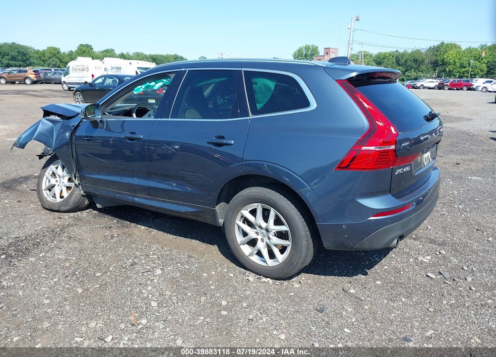 2019 VOLVO XC60 T5 MOMENTUM VIN: LYV102RK8KB358456