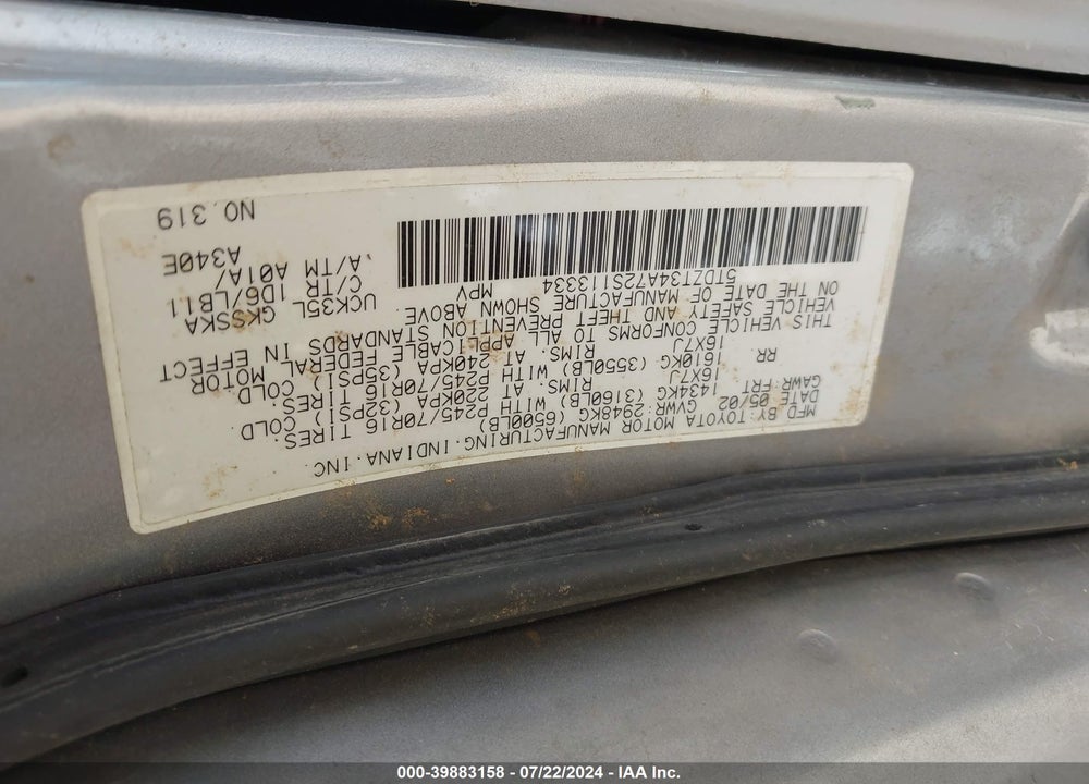 2002 TOYOTA SEQUOIA SR5 V8 VIN: 5TDZT34A72S113334