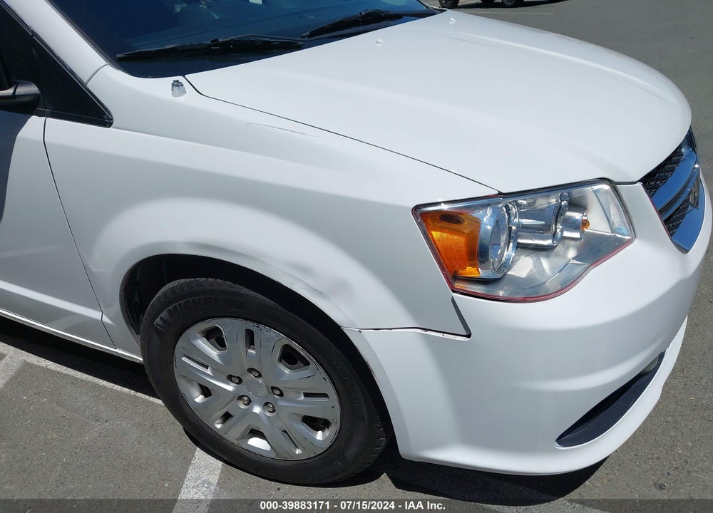 2018 DODGE GRAND CARAVAN SE VIN: 2C7WDGBG4JR244083